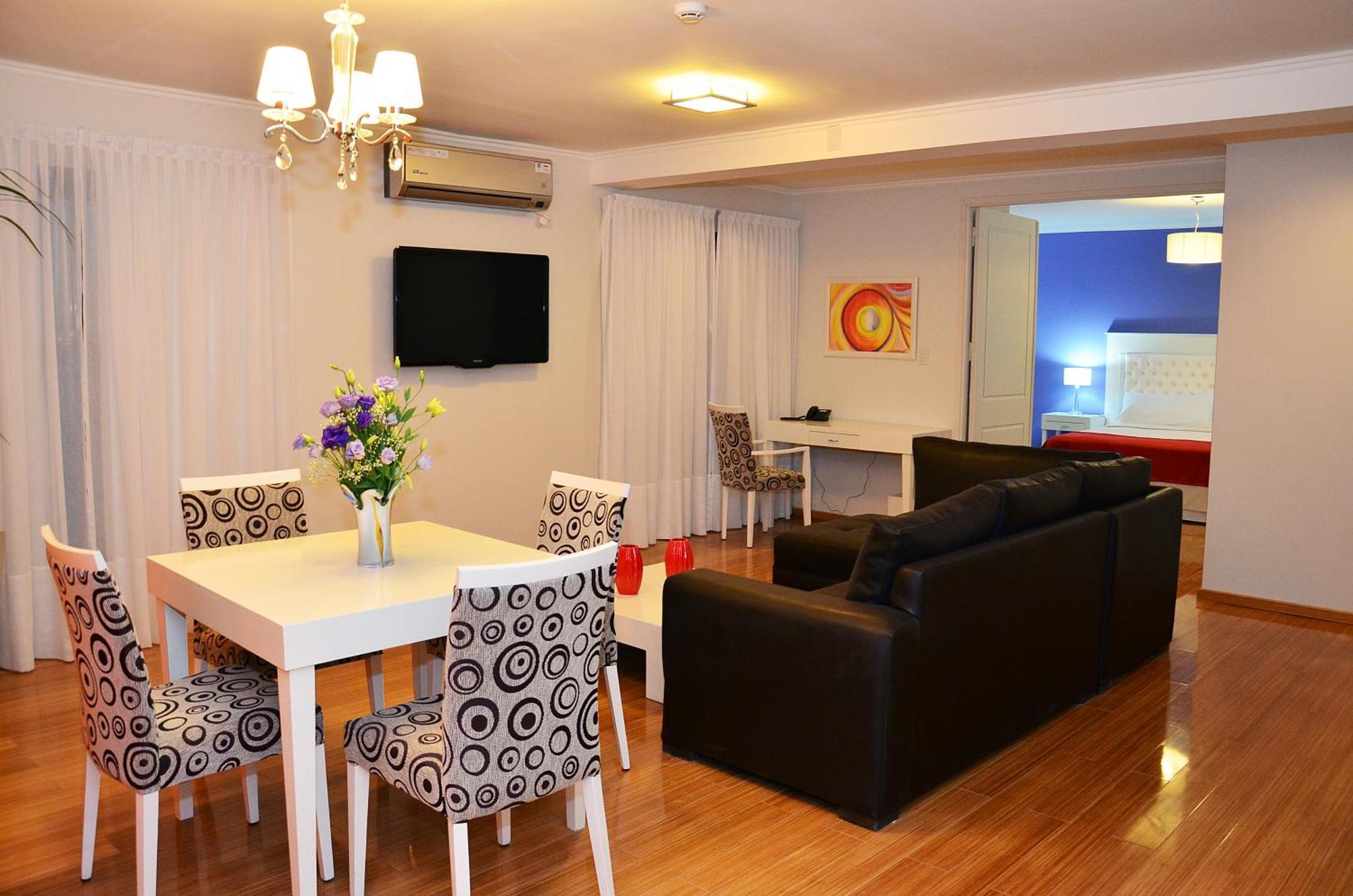 Le Parc Hotel & Suite Villa María Dış mekan fotoğraf